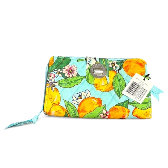 Vera Bradley "Lemon Grover" -RFID- Turnlock Wallet, NWT - Picture 1 of 8